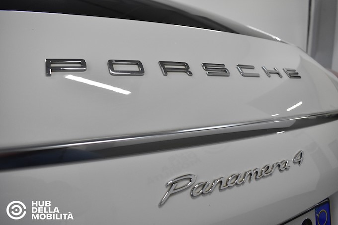 PORSCHE Panamera 3.6 4